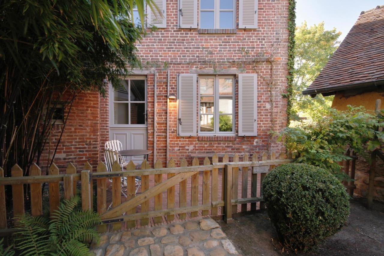 Le Jardin Decouverte Conches-en-Ouche ภายนอก รูปภาพ