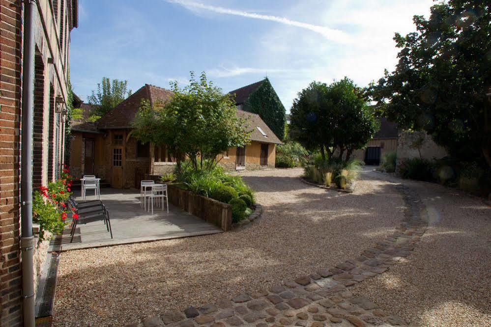 Le Jardin Decouverte Conches-en-Ouche ภายนอก รูปภาพ